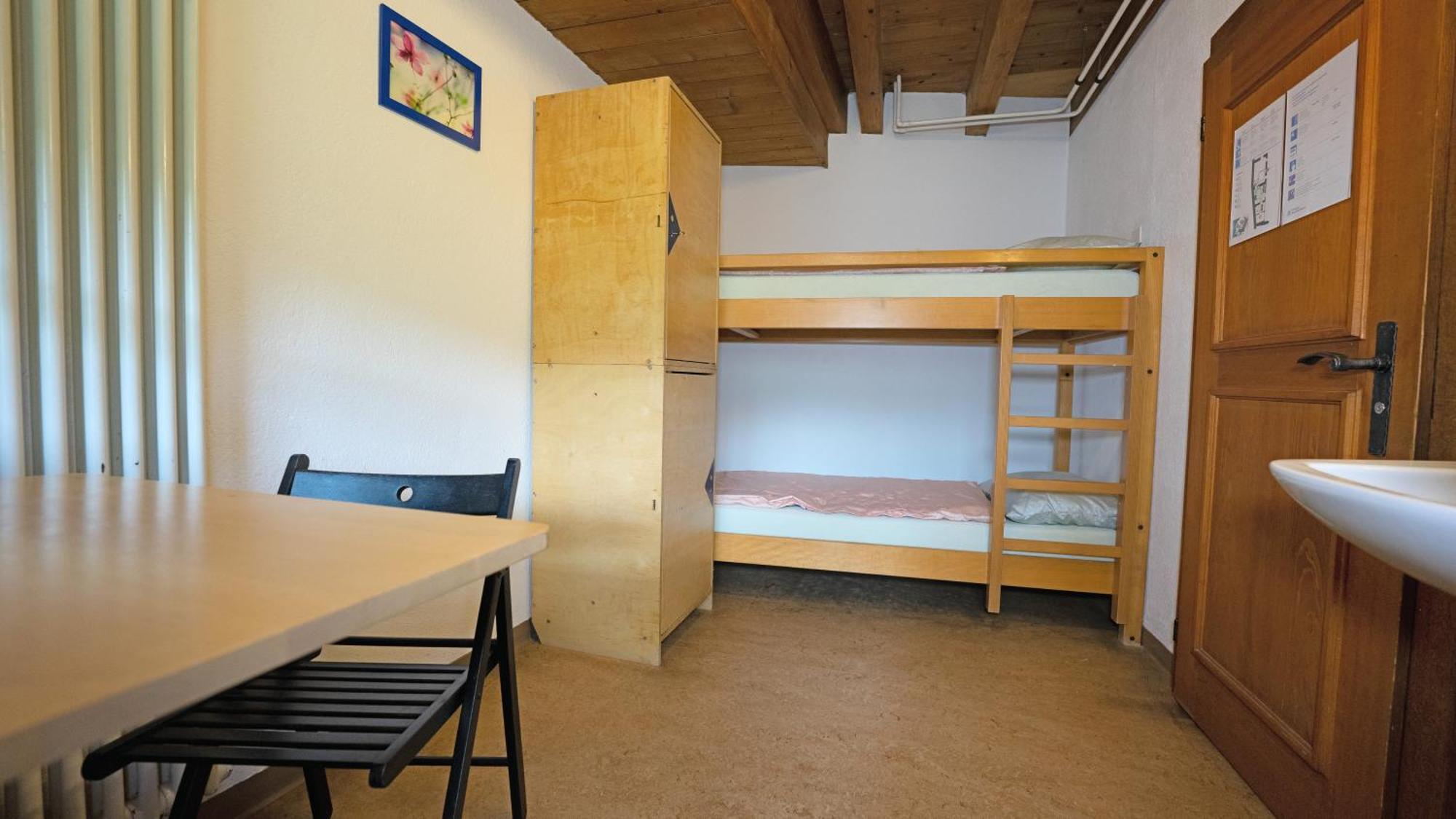 Brugg Youth Hostel מראה חיצוני תמונה